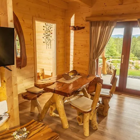- Koca Ob Jezeru Holiday home *