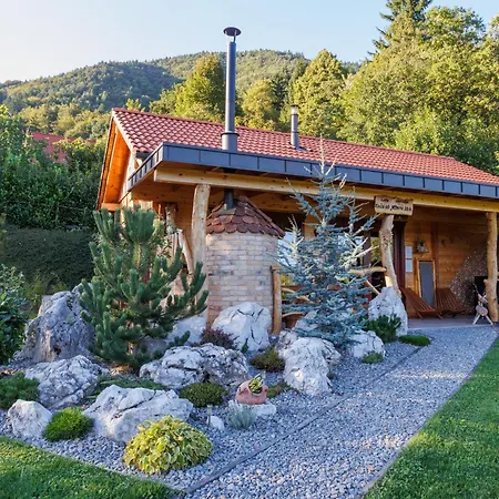 - Koca Ob Jezeru * Nazarje